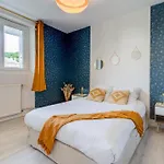 Pour Professionnel, 3 Chambres, 6 Pers, Parking, Jardin & Wi-fi Tatil Evi *