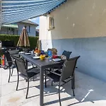 Pour Professionnel, 3 Chambres, 6 Pers, Parking, Jardin & Wi-fi Saint-Simon (Cantal)