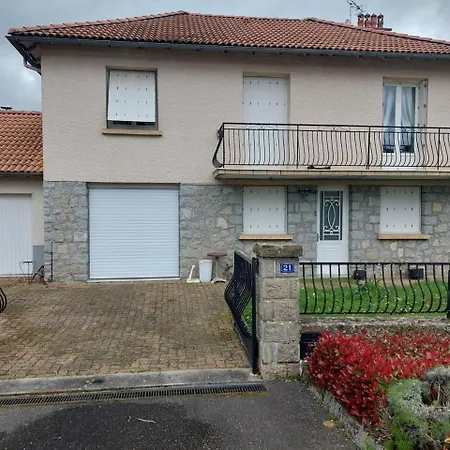Pour Professionnel, 3 Chambres, 6 Pers, Parking, Jardin&wi-fi Hébergement de vacances *