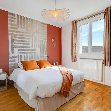 Pour Professionnel, 3 Chambres, 6 Pers, Parking, Jardin & Wi-fi