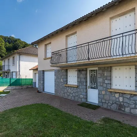 Pour Professionnel, 3 Chambres, 6 Pers, Parking, Jardin & Wi-fi Дом отдыха *