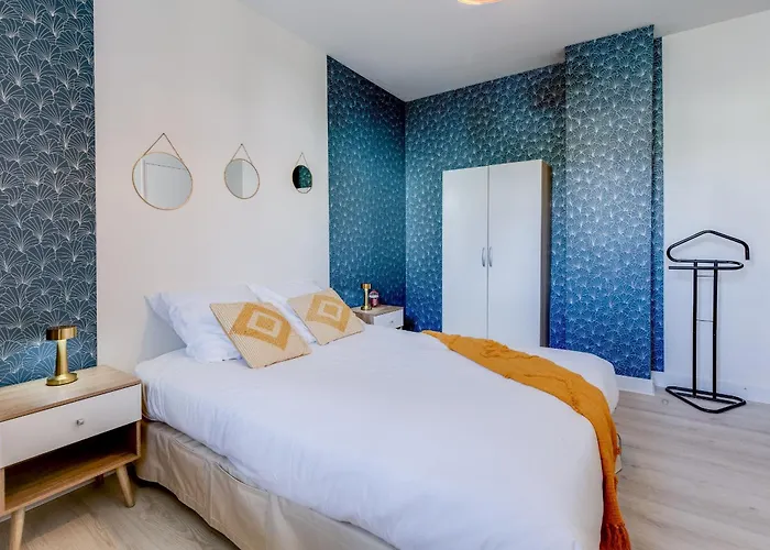 Pour Professionnel, 3 Chambres, 6 Pers, Parking, Jardin & Wi-fi 펜션