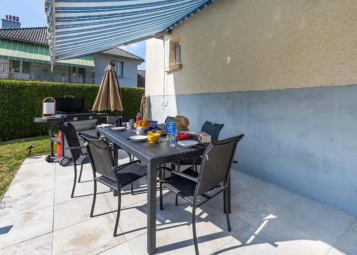 Pour Professionnel, 3 Chambres, 6 Pers, Parking, Jardin & Wi-fi Saint-Simon (Cantal)